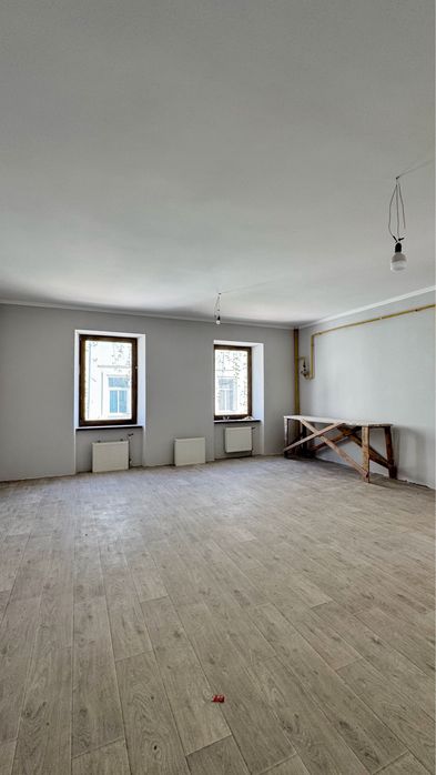 5ти кімнатна, Серце Старого міста