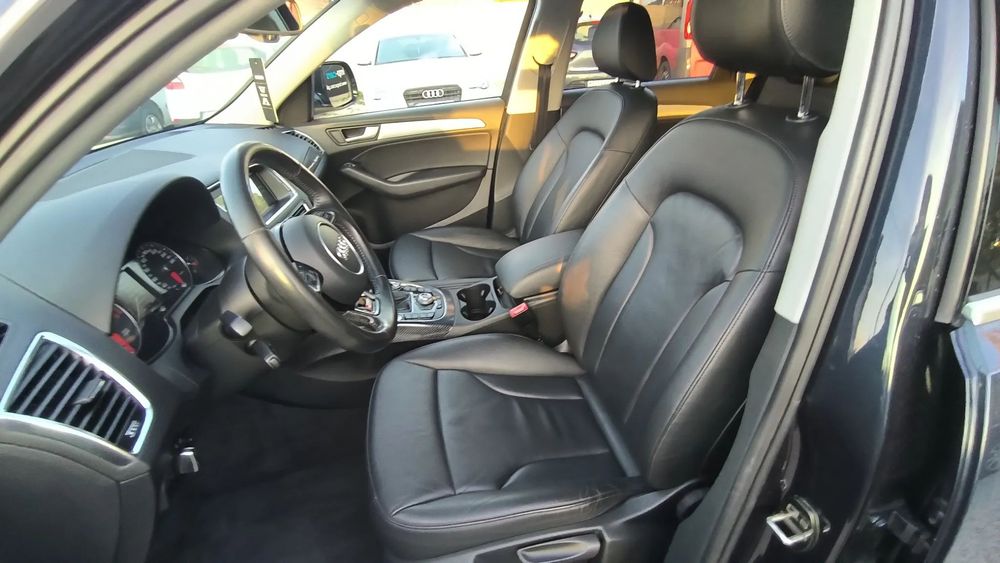 Audi Q5 Bixenon Nawigacja el. Klapa S-line Exterieur Quattro Lekko uszkodozna!