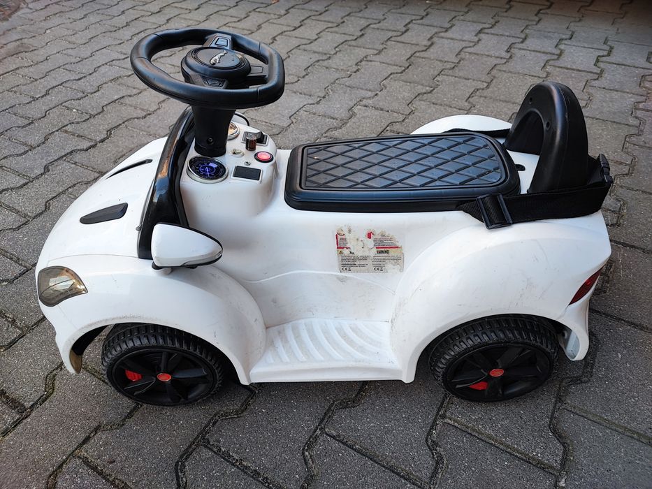 Samochód elektryczny Jaguar