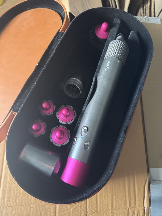 Dyson (оригінал)