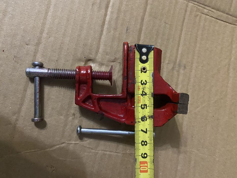 Слюсарні лещата тіски міні