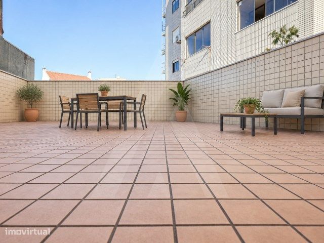 Apartamento T2 com terraços no centro da cidade de Aveiro