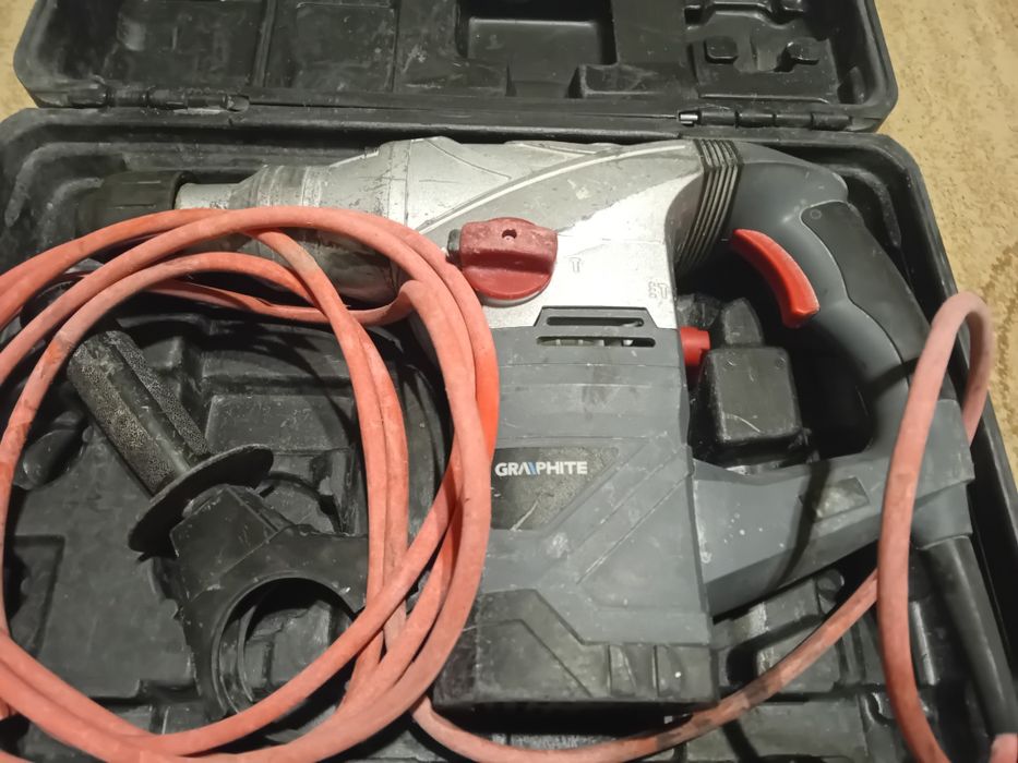 Młotowiertarka Graphite