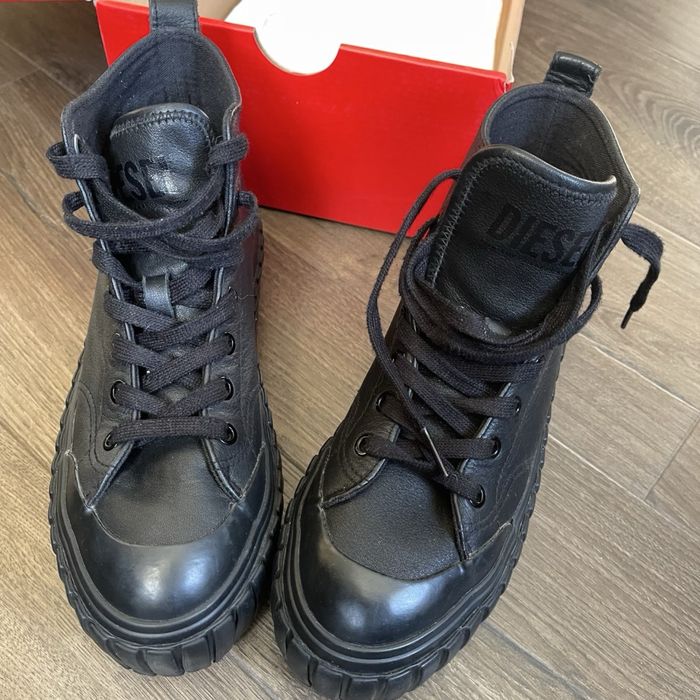 diesel shoes - купити товари моди та стилю - Ціна на OLX.ua