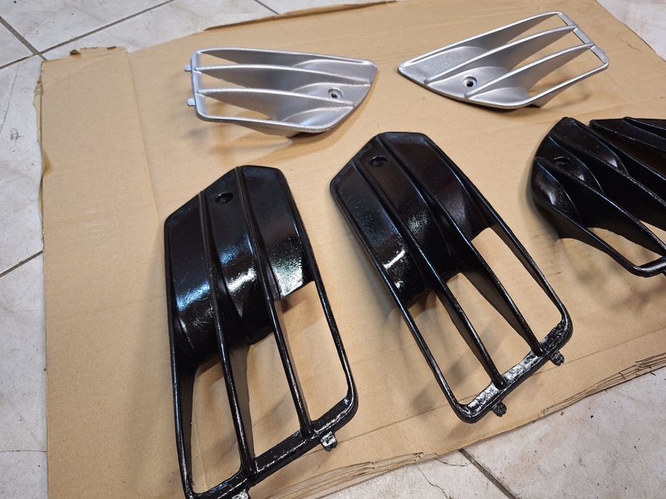 Suzuki RF 600 kartki wloty powietrza owiewka kratka RF 900 nerka nerki