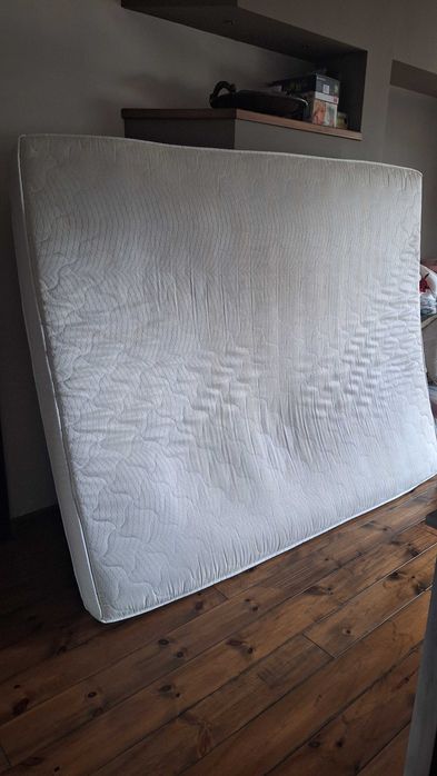 Materac na duże łóżko 160x200