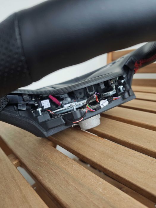 Volante BMW Pack M SPORT Carbono Aquecido F40 F44 G20 G21 G22 G23 G26