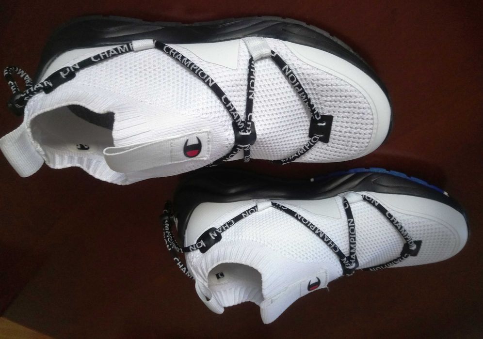 Кроссовки Champion