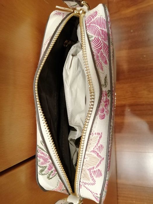 Carteira Vilanova fundo pérola