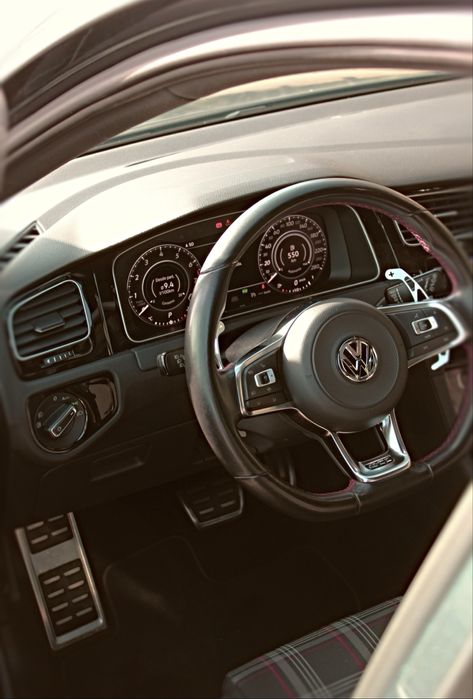 VW Golf GTI Performance