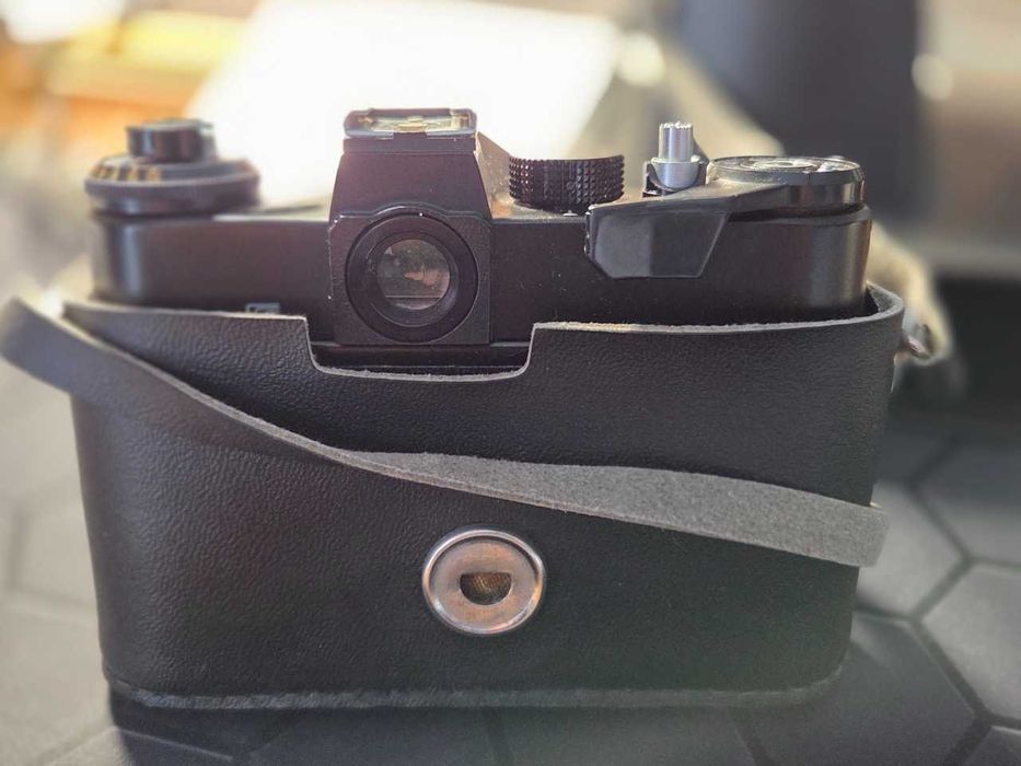 Jak nowy analogowy aparat fotograficzny Zenit ET z ZSRR :)