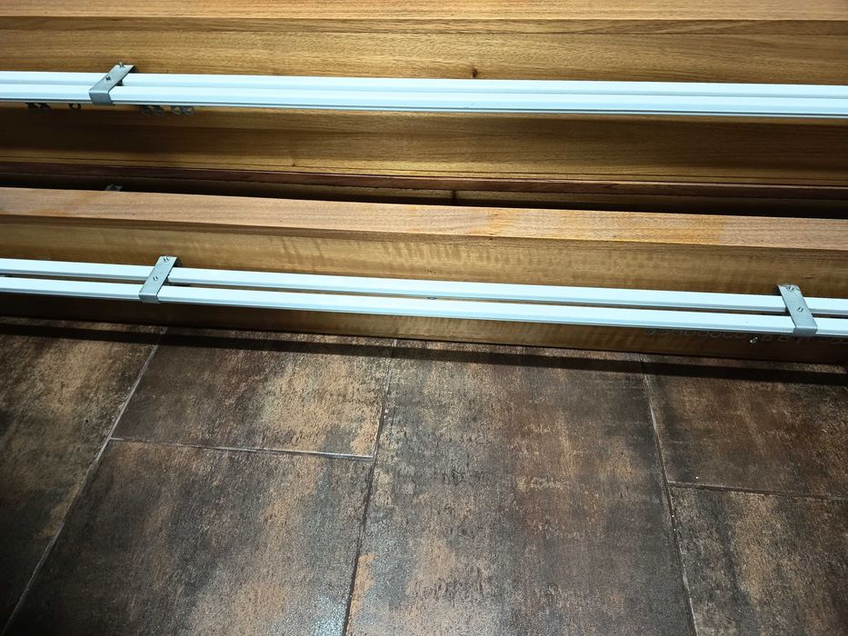 Sanefas em madeira tola