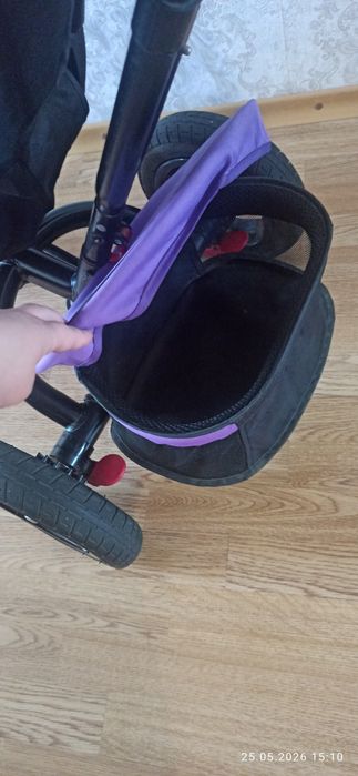 Дитячий триколісний велосипед з батьківською ручкою  Turbo Trike