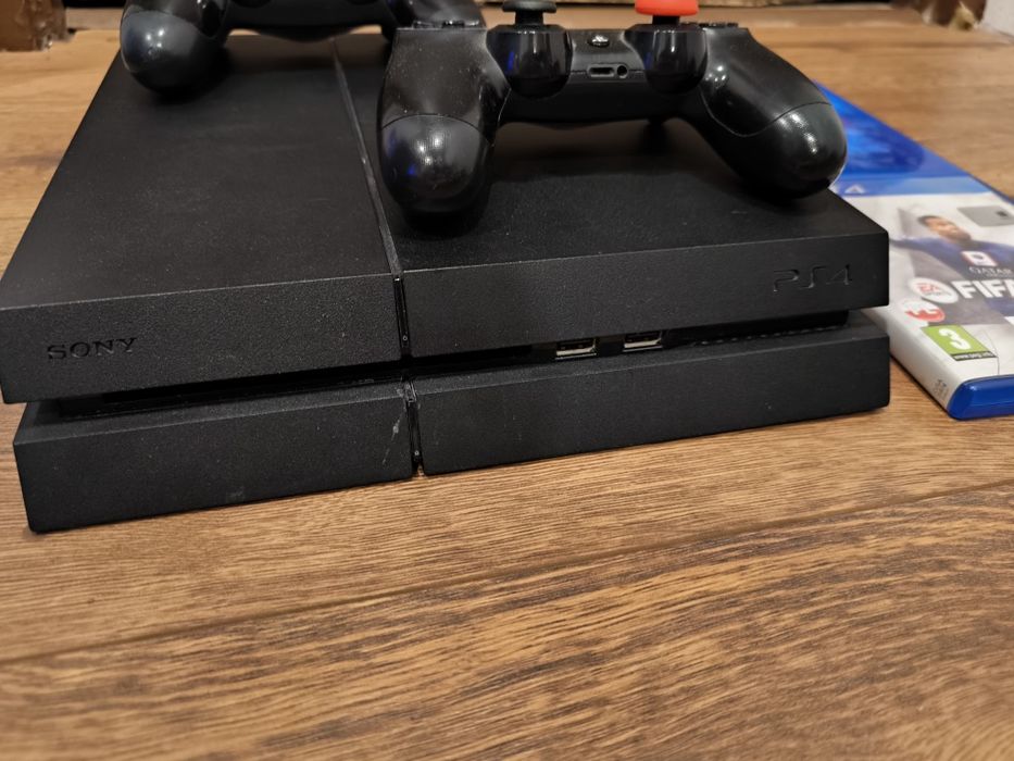 PlayStation 4 2 pady 2 gry pełne okablowanie