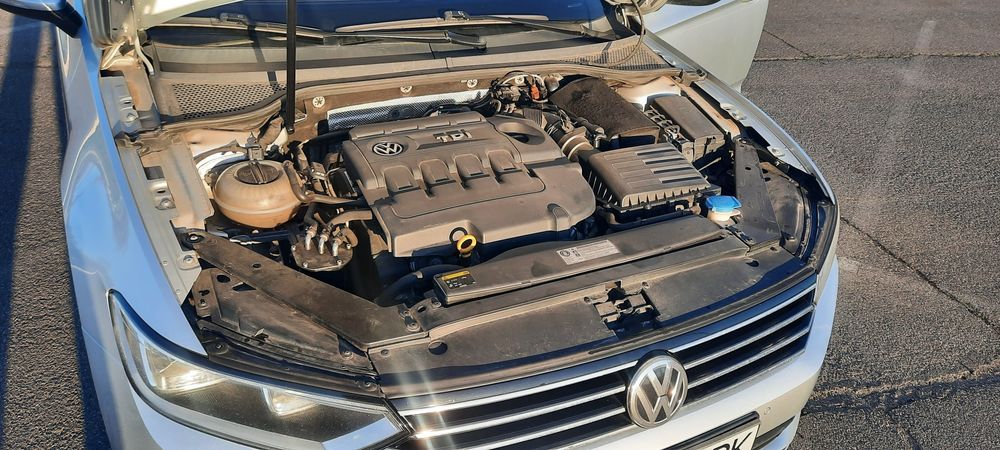 Volkswagen b8 2015