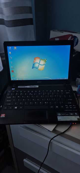 Laptop Notebook Acer Aspire One 725