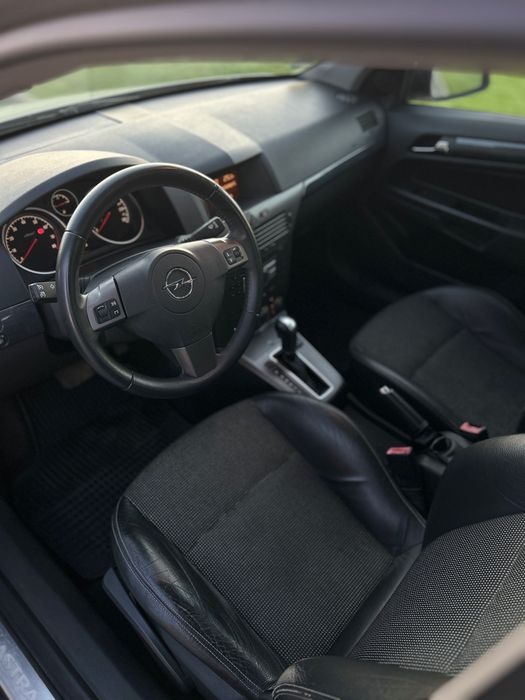 Opel Astra 1,8 газ/бензин 2005