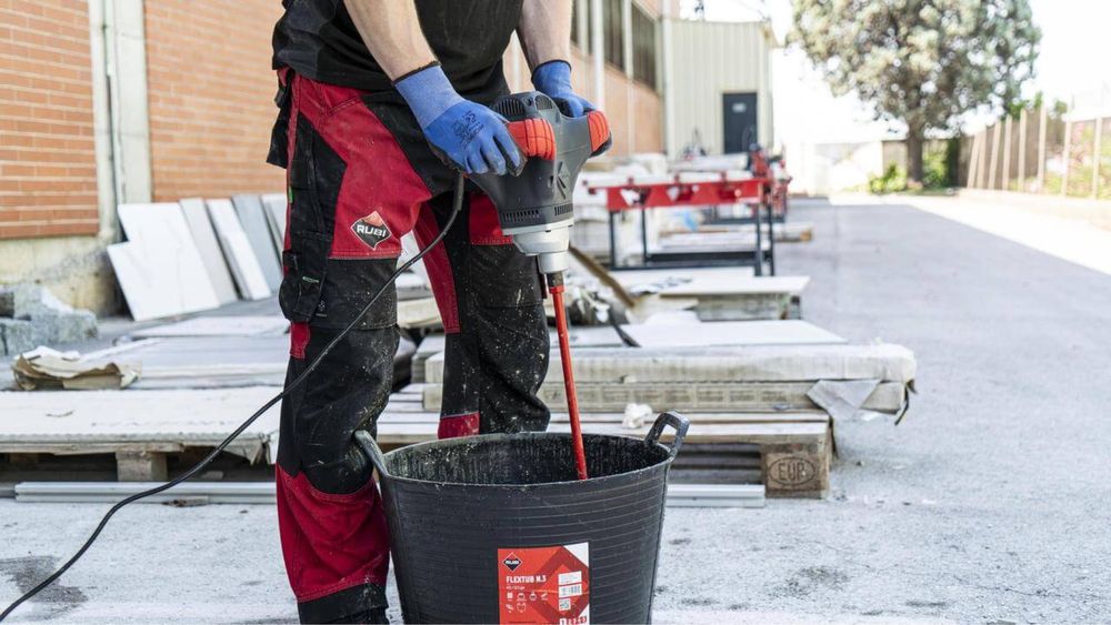 Trabalhos de Acabamentos, rebocos, pinturas, pladur, capoto, azulejos,