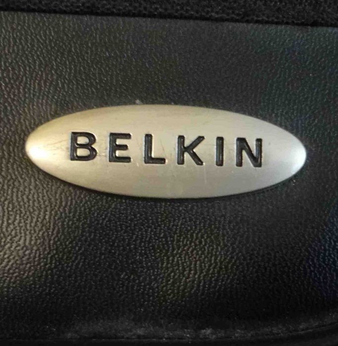 портфель Belkin черный