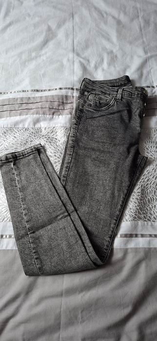 Jeansy damskie Bershka r.38