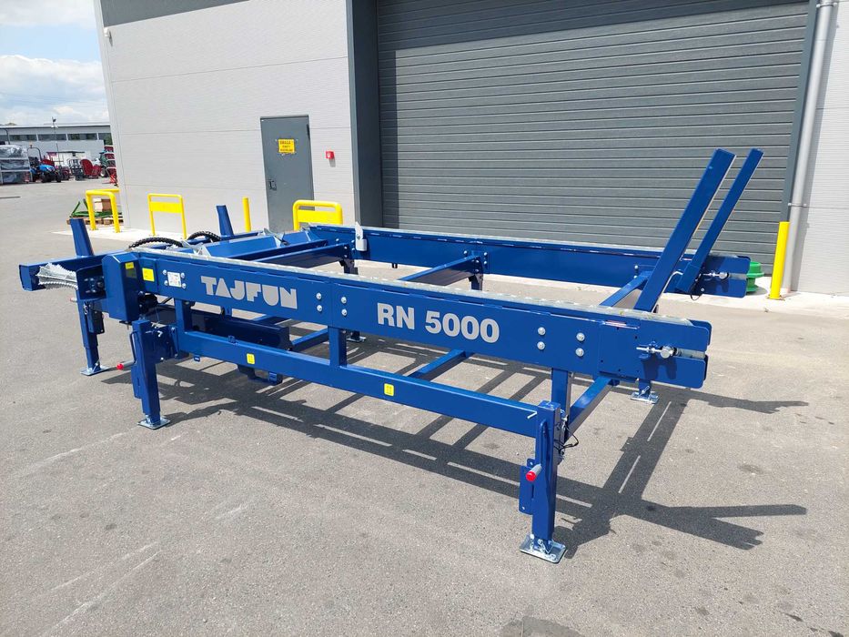 Stół podawczy Tajfun RN 5000 do Piło-Łuparek TAJFUN - W opcji podwozie