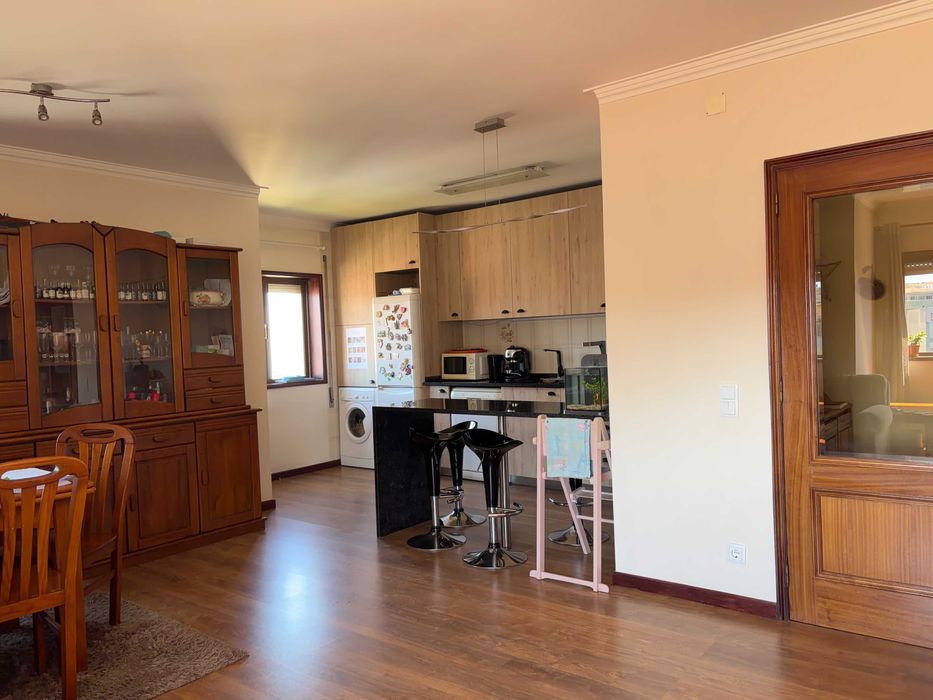 Apartamento T3 Av. Republica junto El Court Inglês