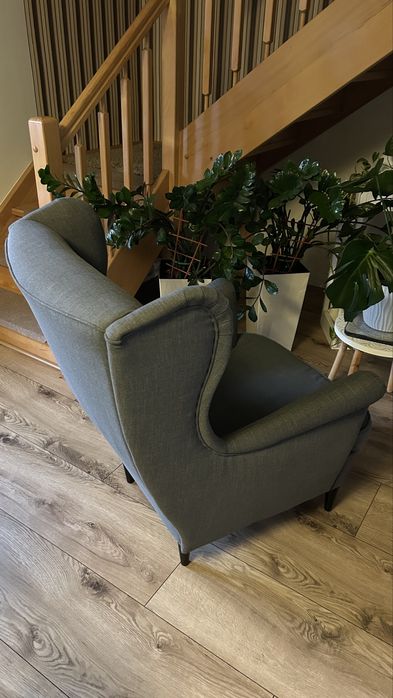 Fotel uszak IKEA STRANDMON ciemnoszary