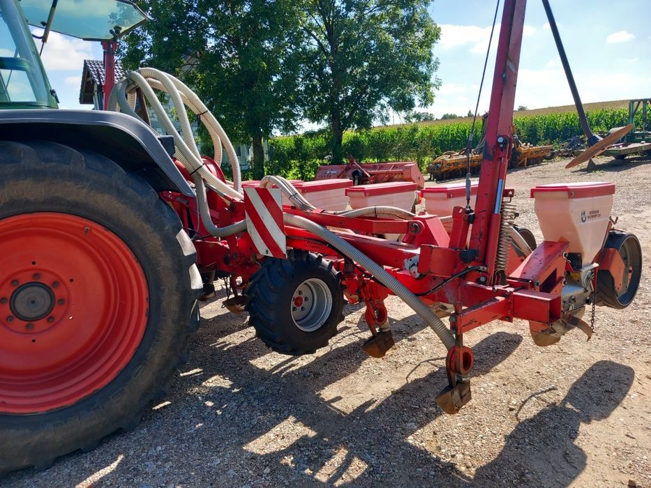 Siewnik do kukurydzy