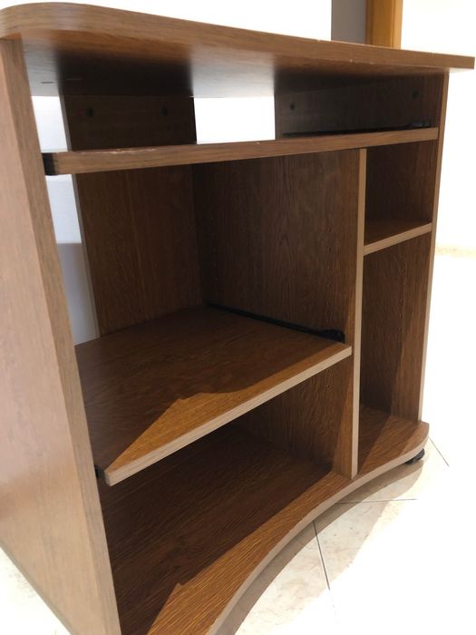 Mesa para Computador em madeira