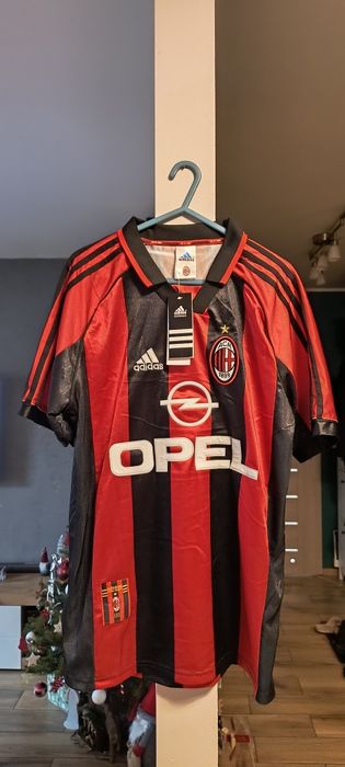 Sprzedam nową koszulkę AC Milan
