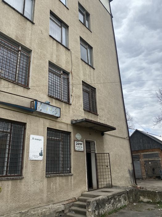 Продаж комерційного приміщення в Калуші , в центрі міста