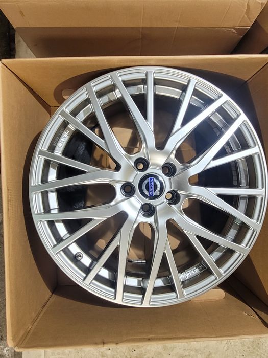 Felgi alumniowe 5x108 8j et 40.5 63.4 20" VOLVO