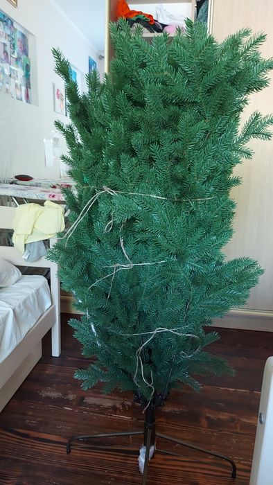 Ялинка (український виробник)