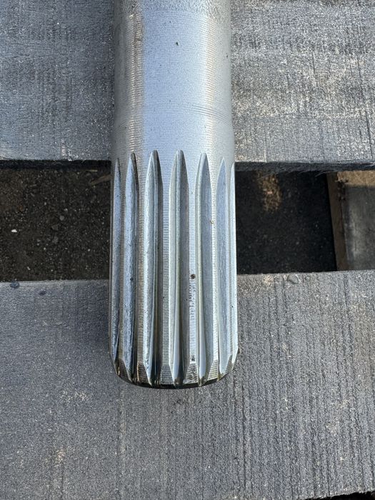 Полуось задняя Зил-131