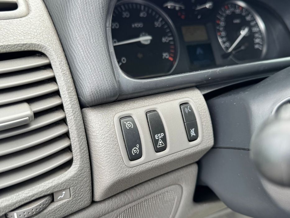 Renault laguna  1.6 2002