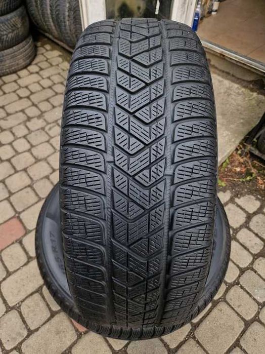 Шини/Колеса 235/65R17 Pirelli Scorpion Winter Зимові Склад шин