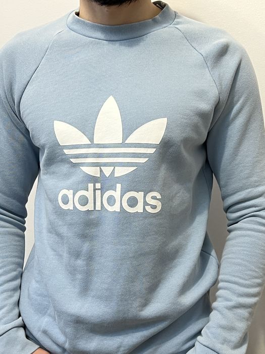Светр adidas розмір М