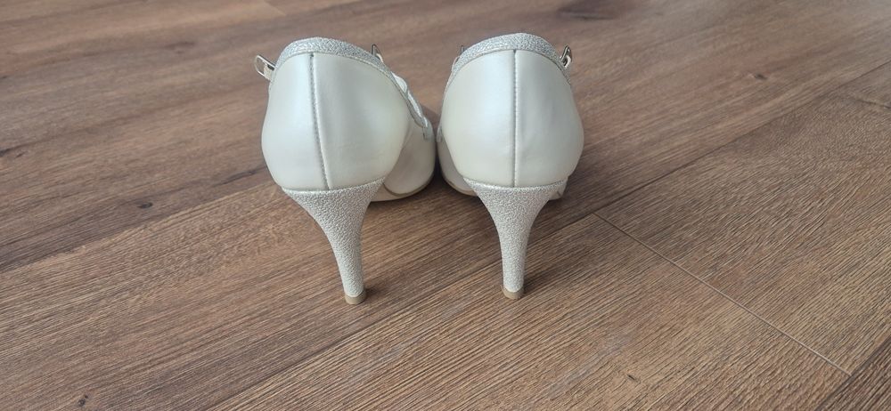 Buty ekru perła do ślubu rozmiar 37
