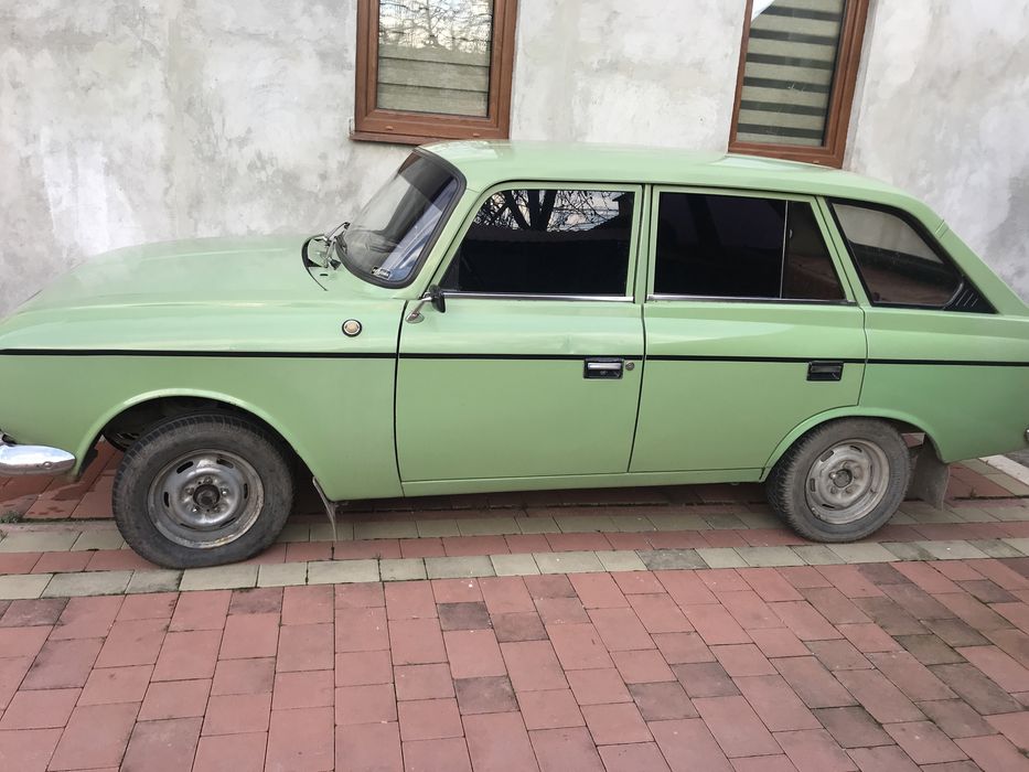 Ретро автомобіь.