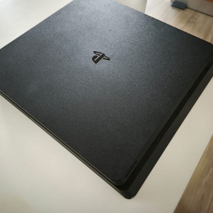 PS4 com comando oficial64286595986690121