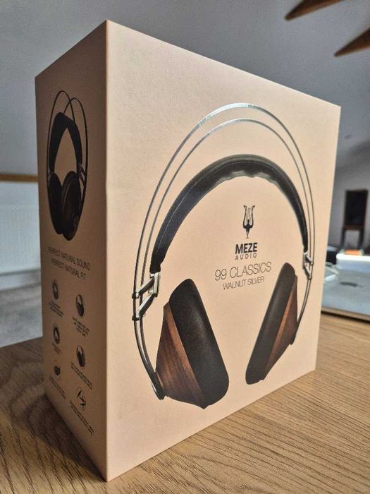 Meze 99 Classics Walnut Silver – drewniane Hi-Fi + etui + box + 2 kable