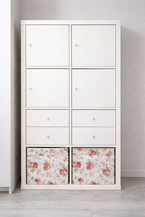 Regał kallax w połysku