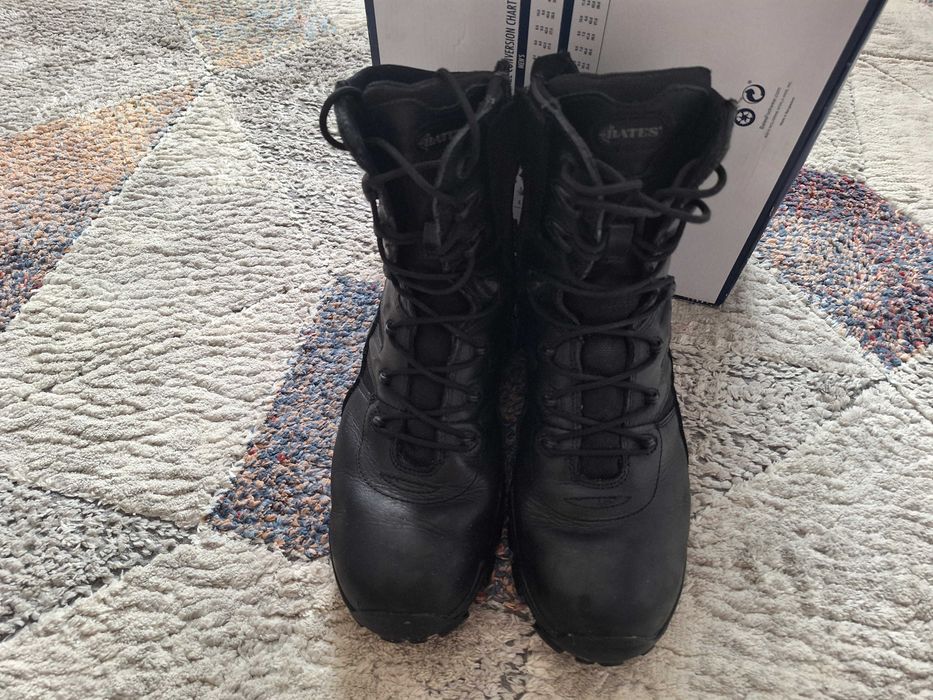 Buty Bates Delta-8
