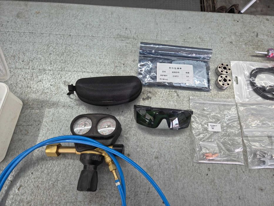 Máquina de Soldar Laser Fibra 4 em 1 – Soldadura, Corte e Limpeza