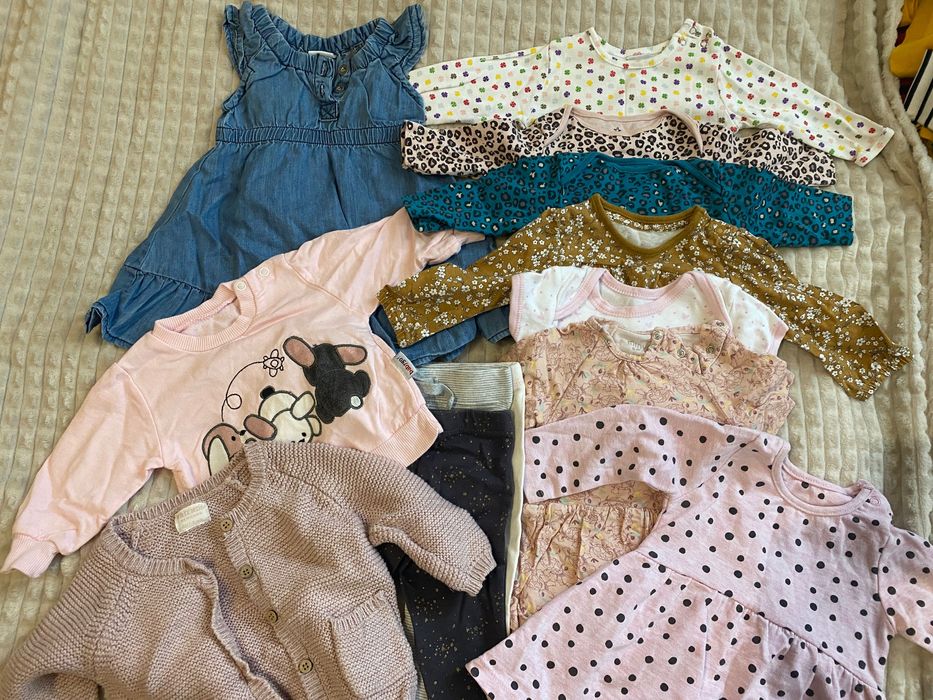 Набір одягу 3-6 місяців на дівчинку