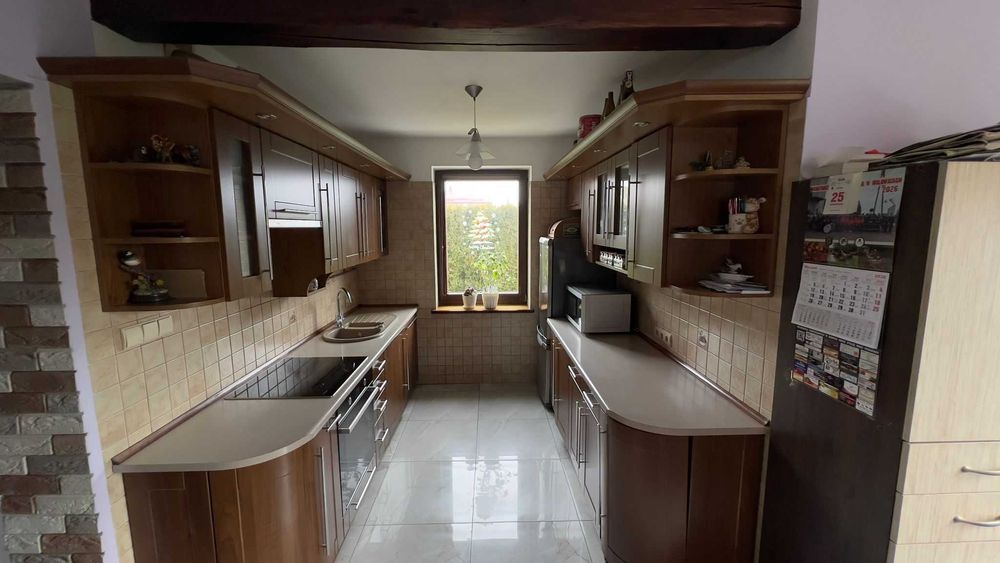 Pełna kuchnia: Meble + AGD + szafa