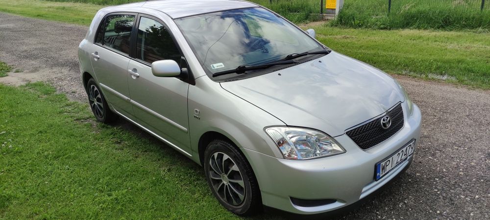 Toyota Corolla e12