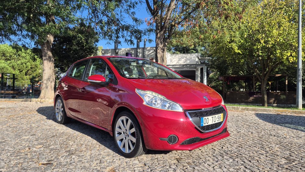 Peugeot 208 1.6 Hdi