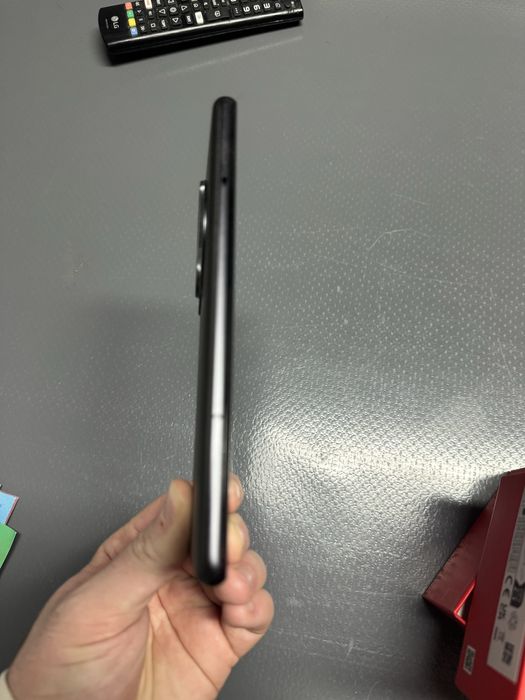 OnePlus 12R – 256GB – Como Novo!