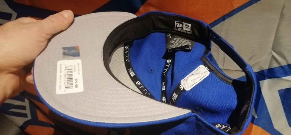 Czapka z daszkiem New Era Detroit Pistons NBA
